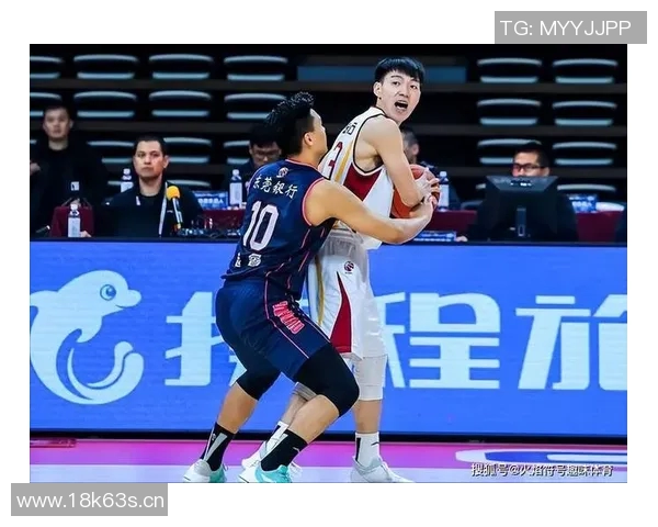 武汉篮球队灵活性表现的全面数据分析与战术探讨